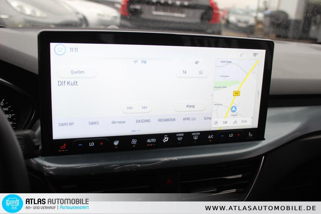 Ford Focus 2023 г. Белый, пробег 52961 км
