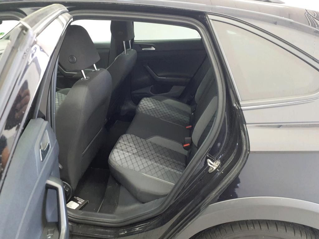 Volkswagen Taigo 2022 г. Чёрный, пробег 34584 км