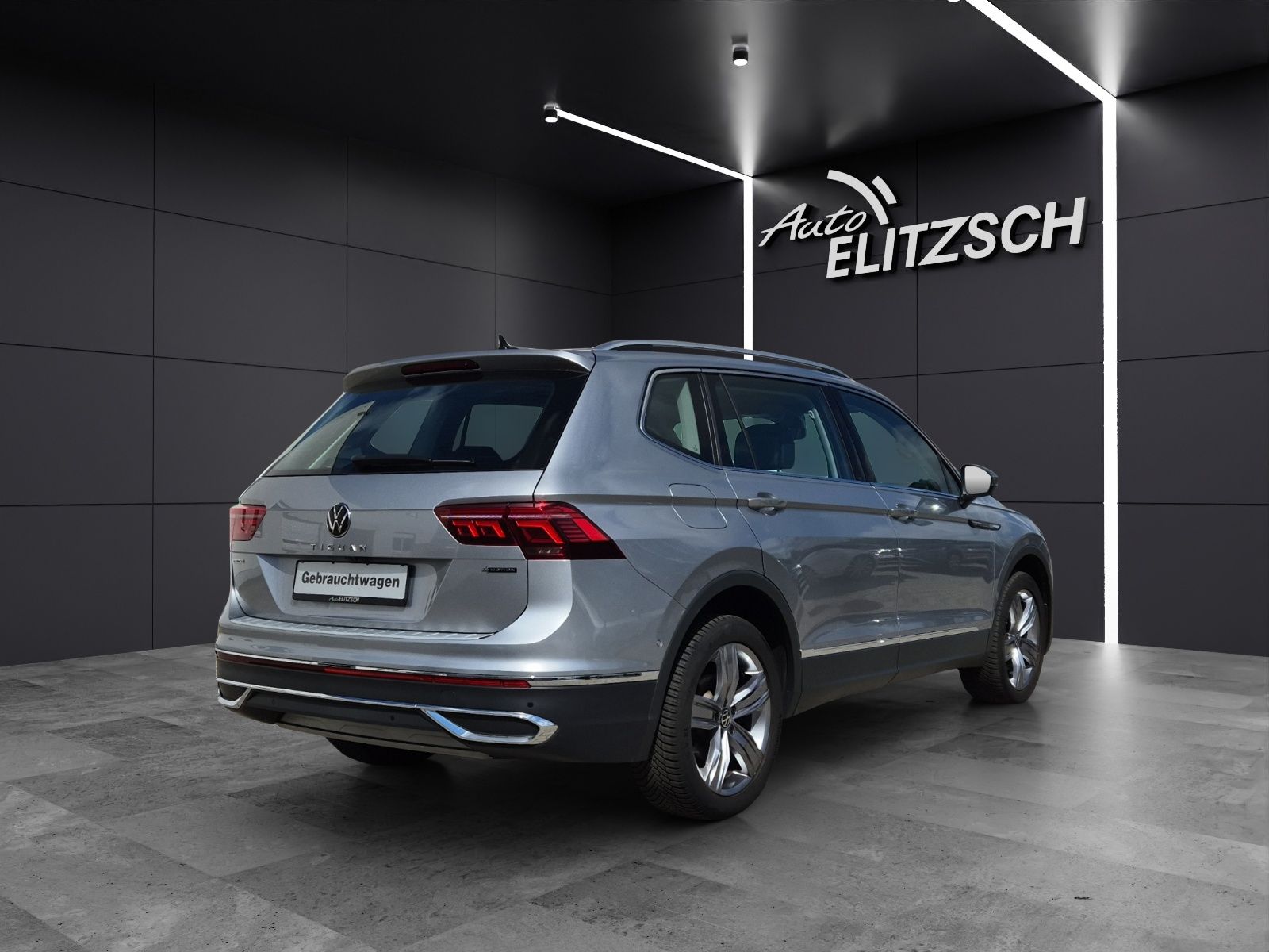 Volkswagen TIGUAN ALLSPACE 2022 г. Серебристый, пробег 51000 км