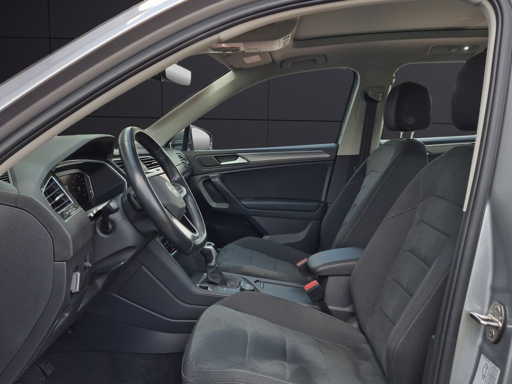 Volkswagen TIGUAN ALLSPACE 2022 г. Серебристый, пробег 51000 км