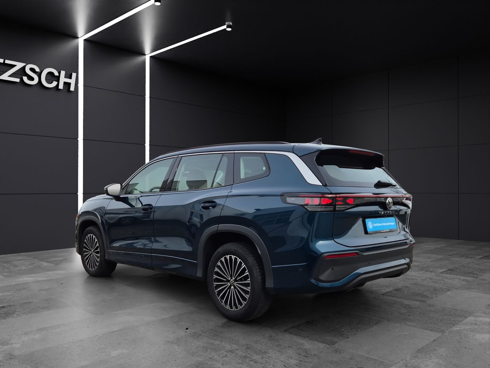 Volkswagen Tayron 2025 г. Синий, пробег 25500 км