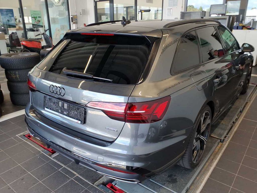Audi A4 2024 г. Серый, пробег 37800 км