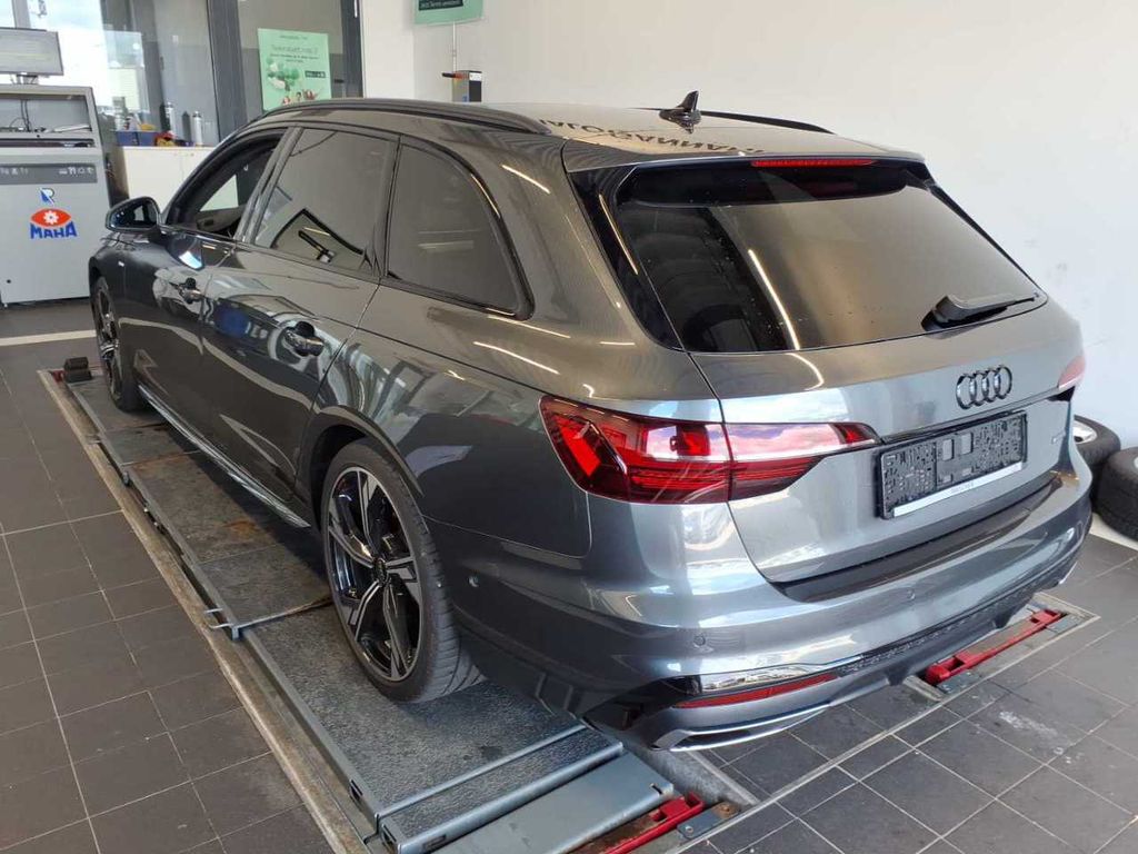 Audi A4 2024 г. Серый, пробег 37800 км
