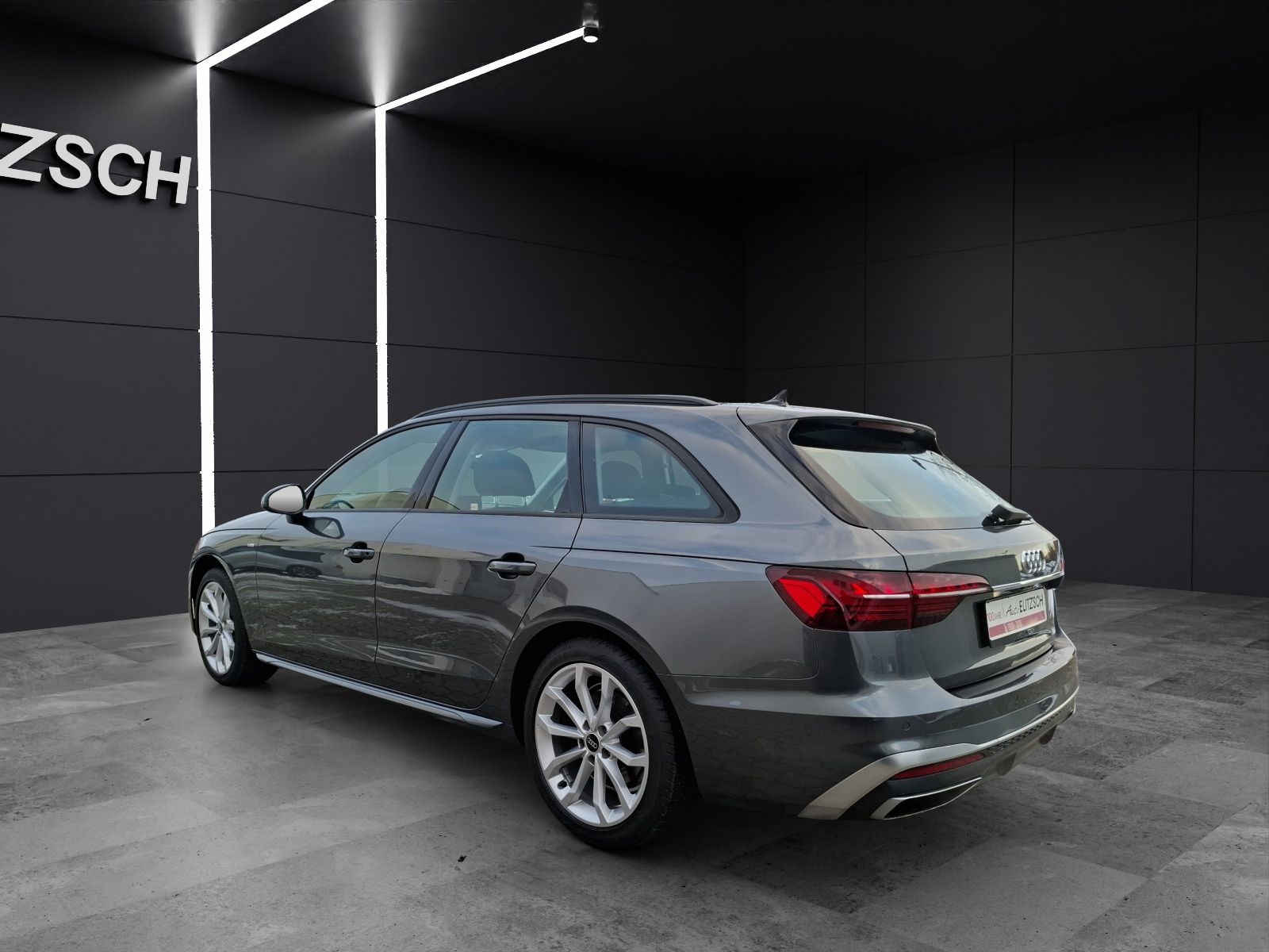 Audi A4 2024 г. Серый, пробег 44500 км