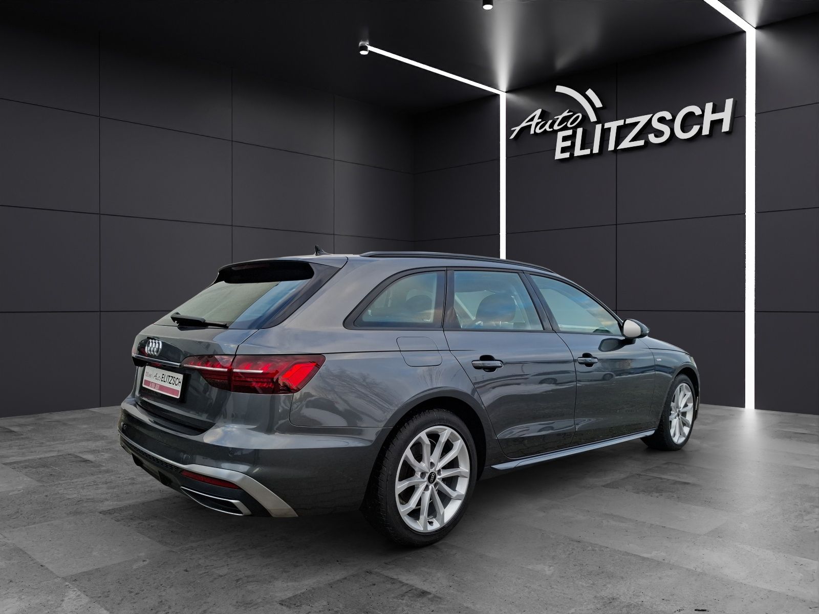 Audi A4 2024 г. Серый, пробег 44500 км