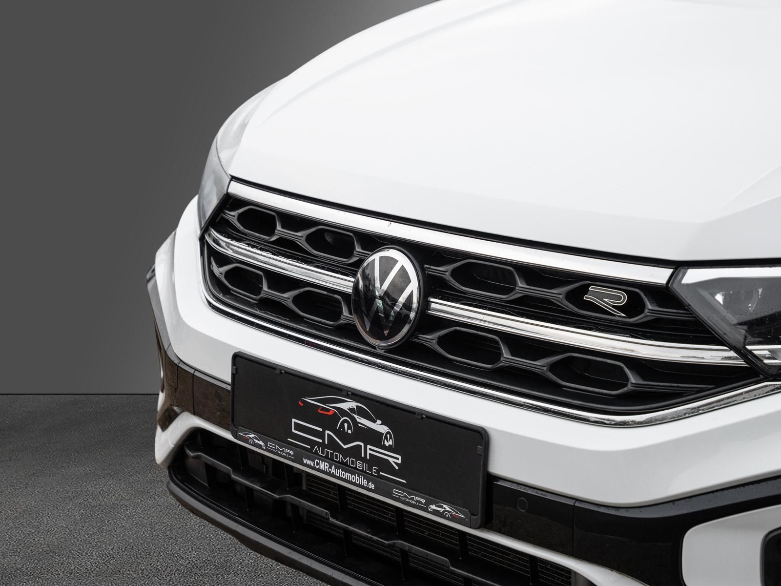 Volkswagen T-Roc 2023 г. Белый, пробег 30000 км