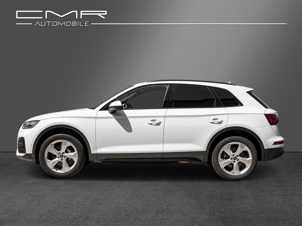 Audi Q5 2022 г. Белый, пробег 30000 км