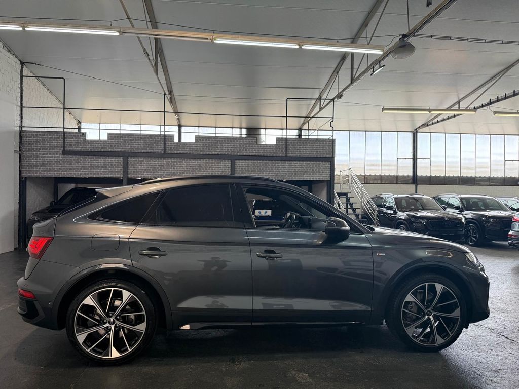Audi Q5 2022 г. Серый, пробег 56820 км