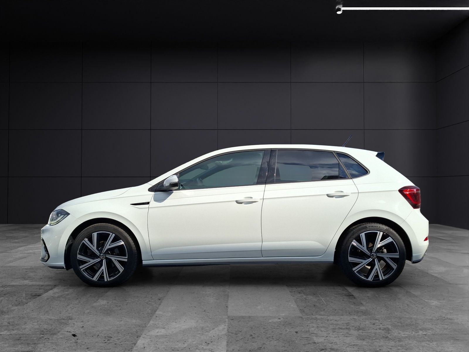 Volkswagen Polo 2022 г. Белый, пробег 59000 км