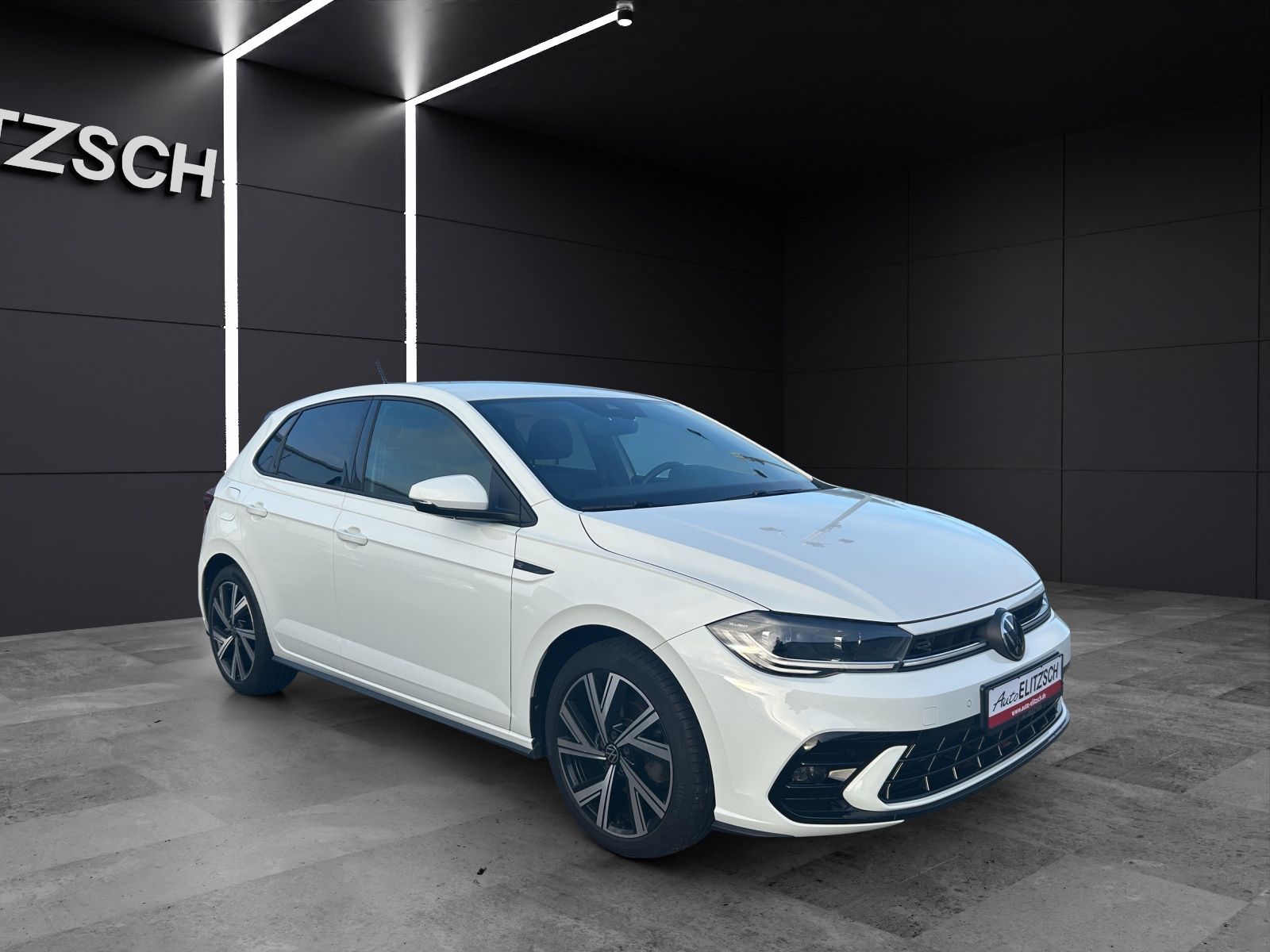 Volkswagen Polo 2022 г. Белый, пробег 59000 км