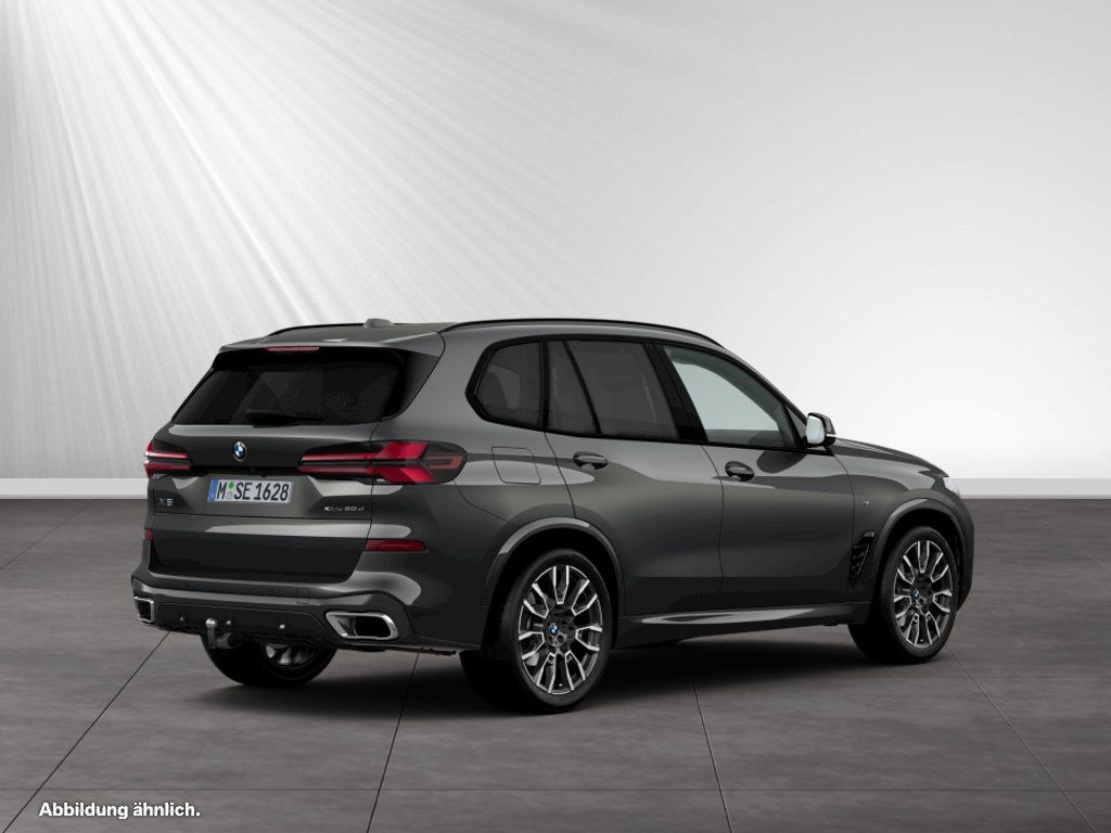 BMW X5 2025 г. Серый, пробег 19490 км