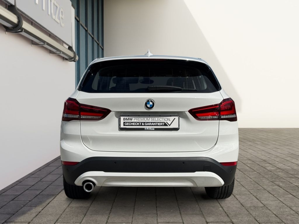BMW X1 2022 г. Белый, пробег 37780 км