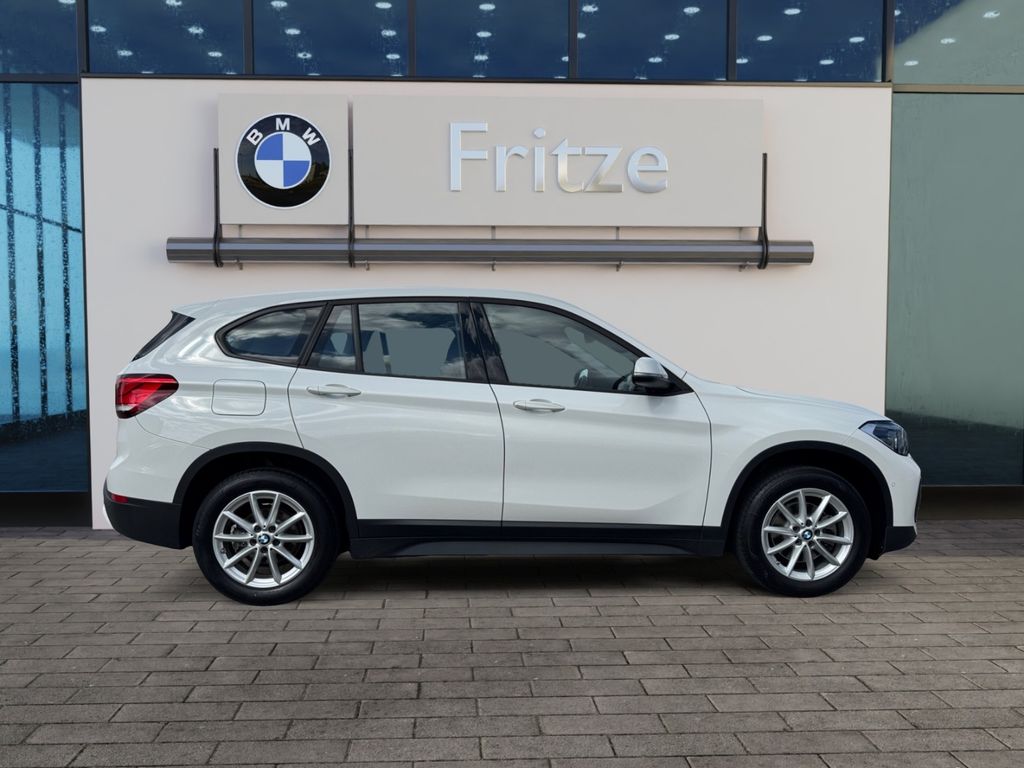 BMW X1 2022 г. Белый, пробег 37780 км