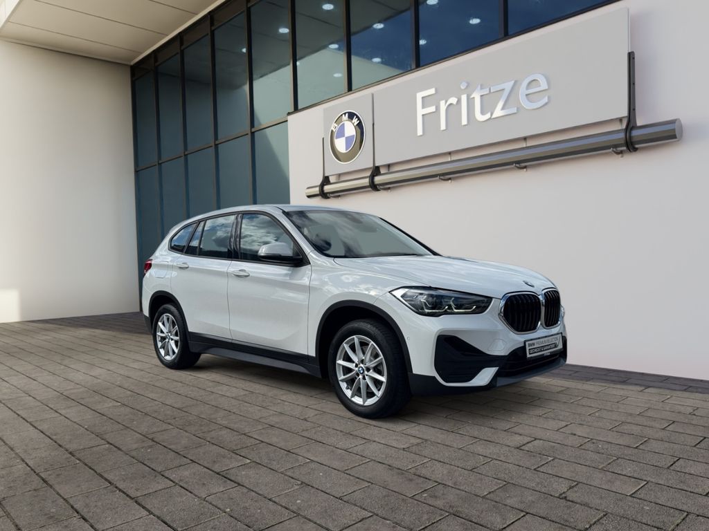 BMW X1 2022 г. Белый, пробег 37780 км