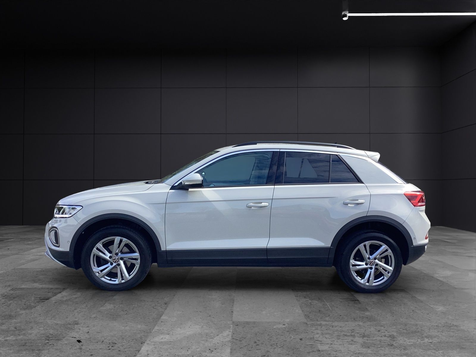 Volkswagen T-Roc 2022 г. Серый, пробег 55000 км