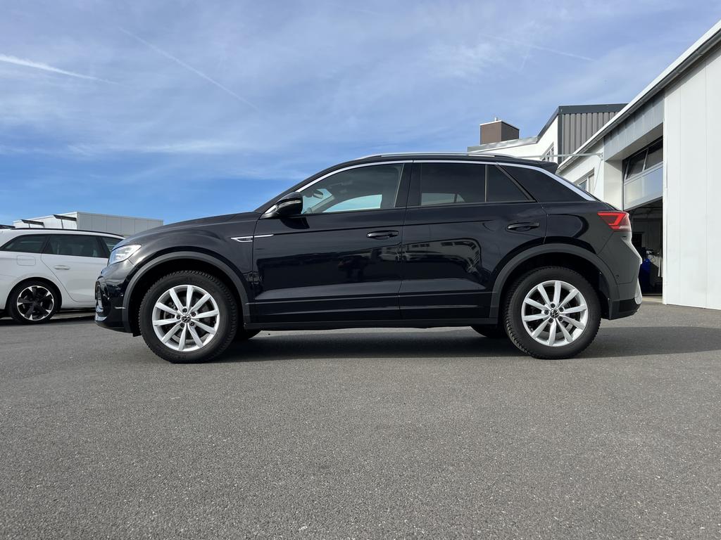 Volkswagen T-Roc 2023 г. Чёрный, пробег 16813 км