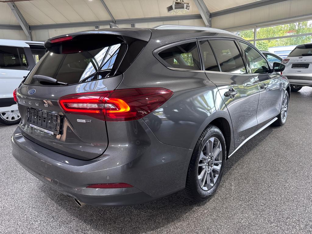 Ford Focus 2023 г. Серый, пробег 47577 км