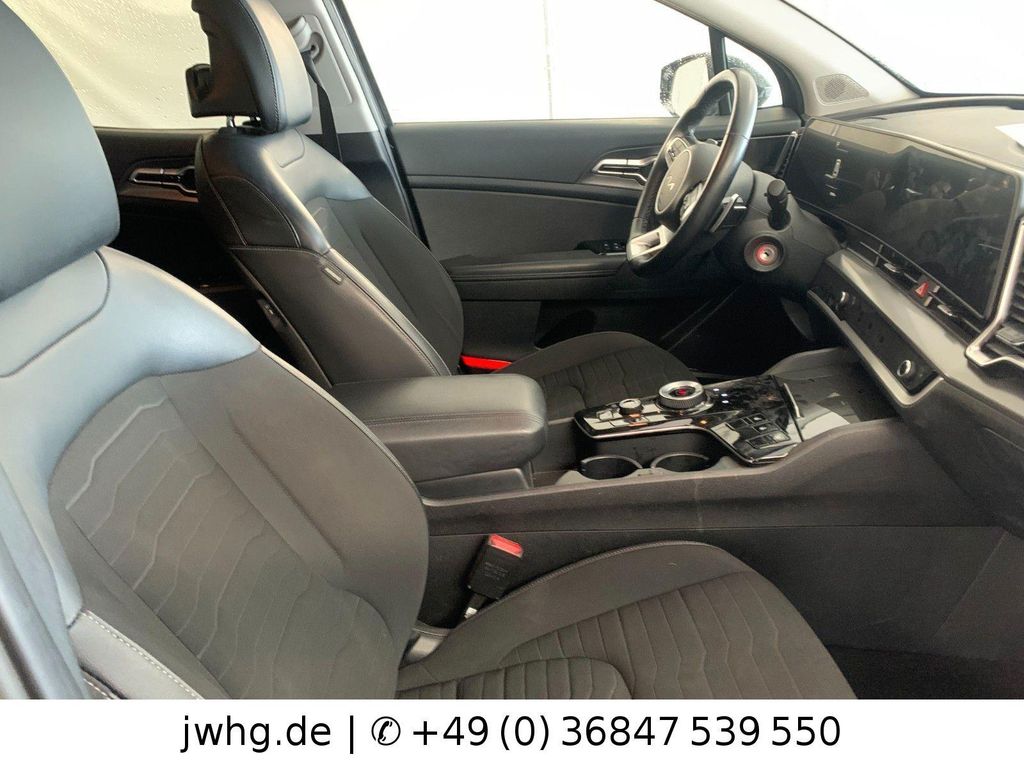 Kia Sportage 2022 г. Чёрный, пробег 58997 км