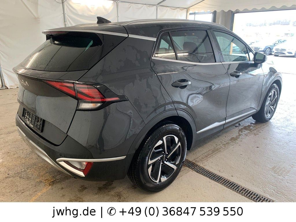 Kia Sportage 2022 г. Чёрный, пробег 58997 км