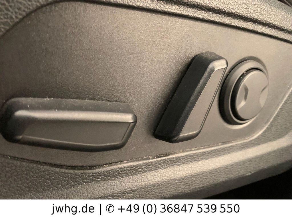 Kia Sportage 2022 г. Чёрный, пробег 58997 км