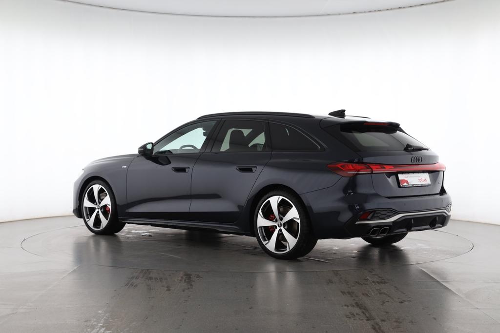 Audi A5 2025 г. Синий, пробег 4136 км