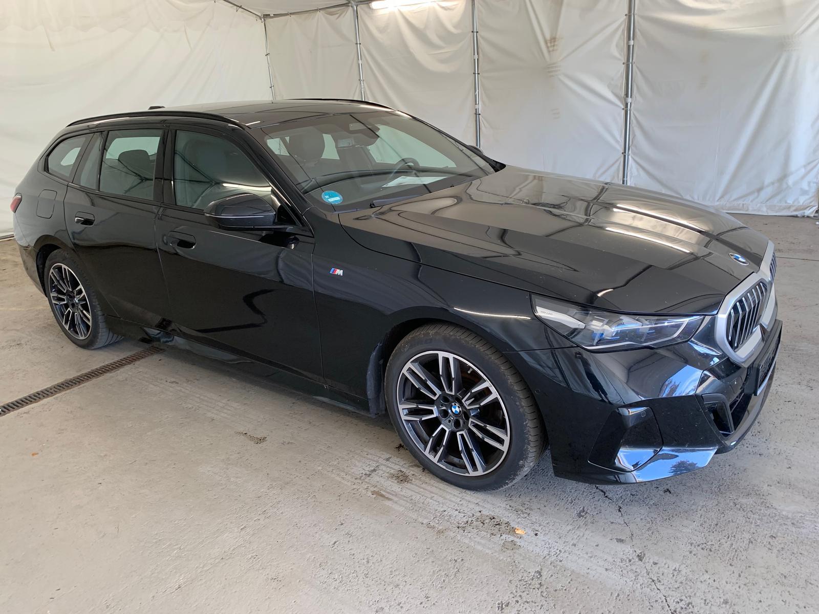 BMW 520 2024 г. Чёрный, пробег 43500 км