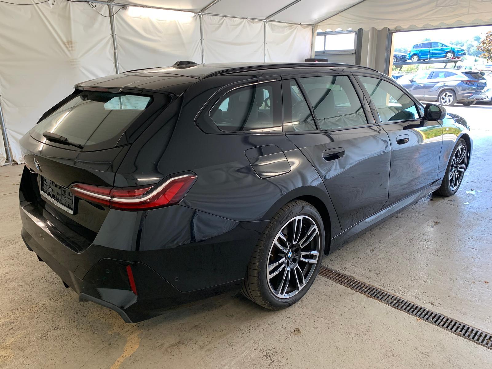 BMW 520 2024 г. Чёрный, пробег 43500 км