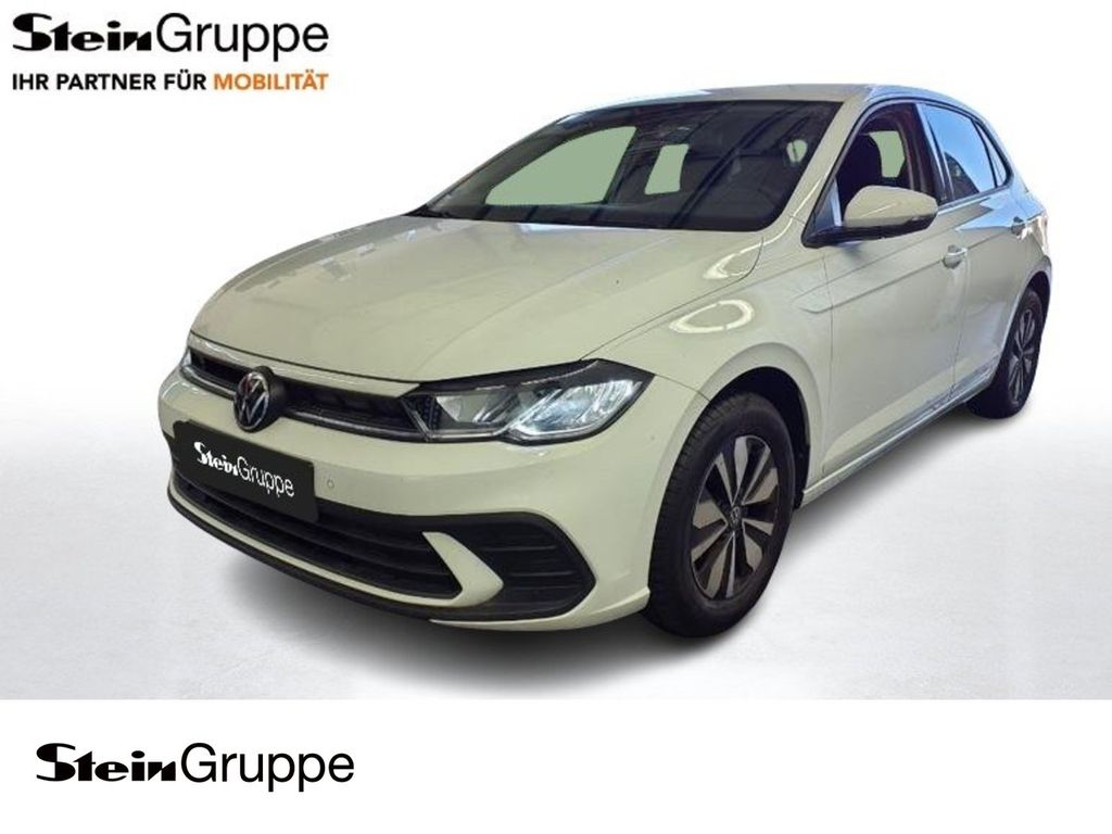 Volkswagen Polo 2023 г. Белый, пробег 30400 км