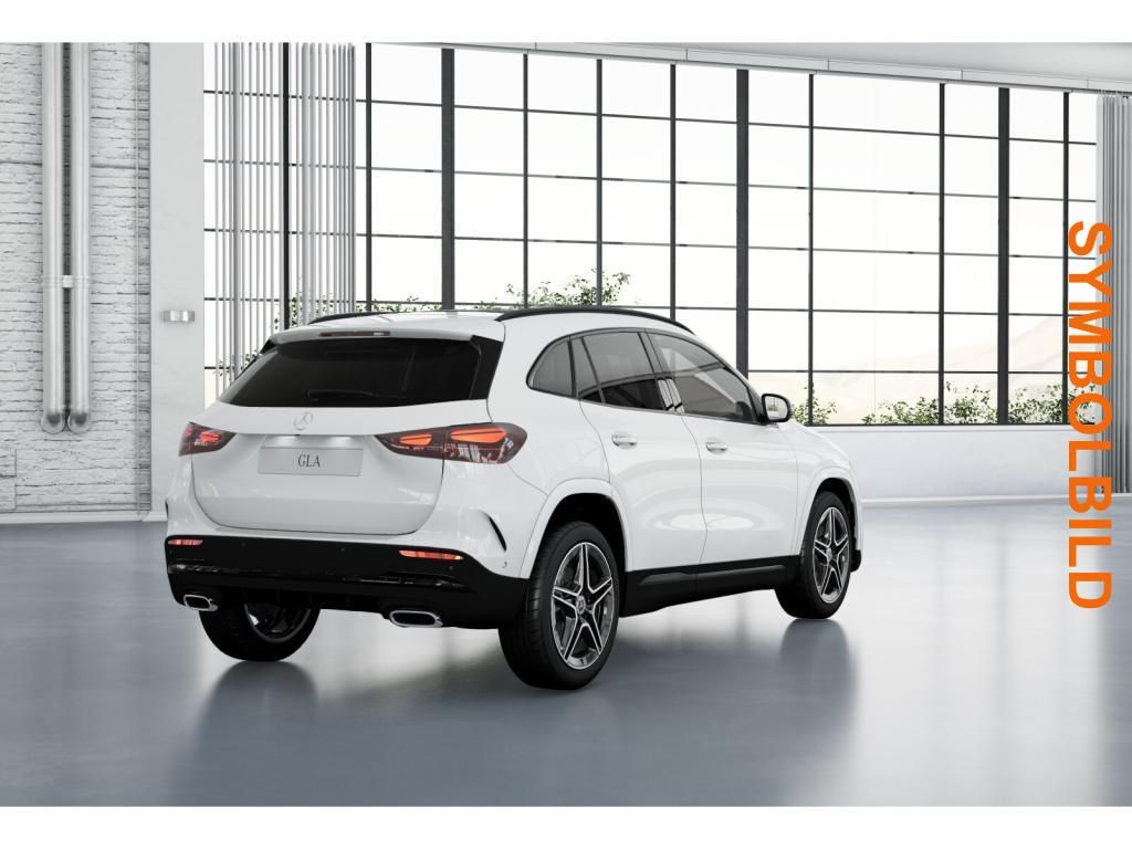 Mercedes-Benz GLA 180 2025 г. Белый, пробег 2090 км