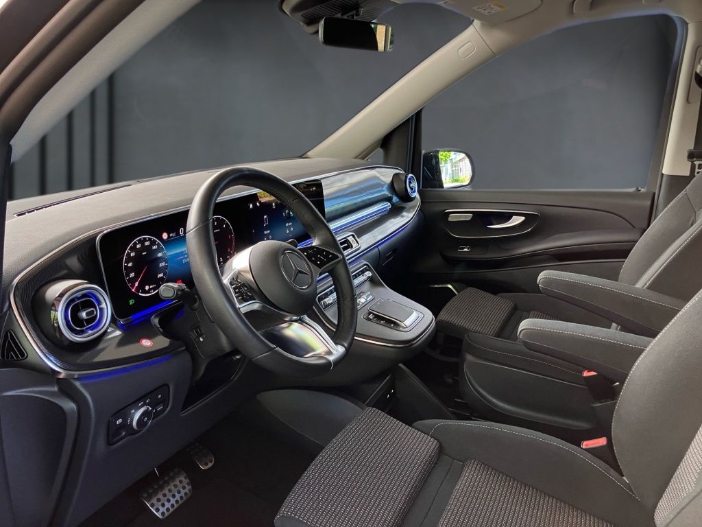 Mercedes-Benz V 300 2025 г. Серый, пробег 27200 км