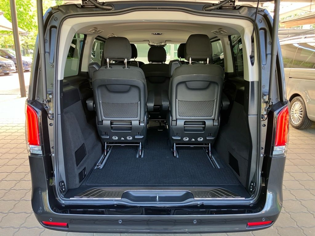 Mercedes-Benz V 300 2025 г. Серый, пробег 27200 км
