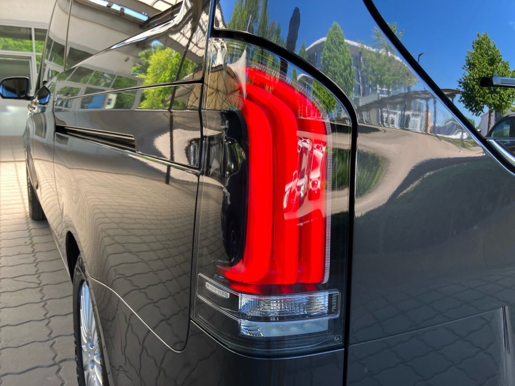 Mercedes-Benz V 300 2025 г. Серый, пробег 27200 км