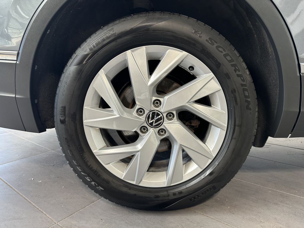 Volkswagen TIGUAN ALLSPACE 2023 г. Серый, пробег 59750 км