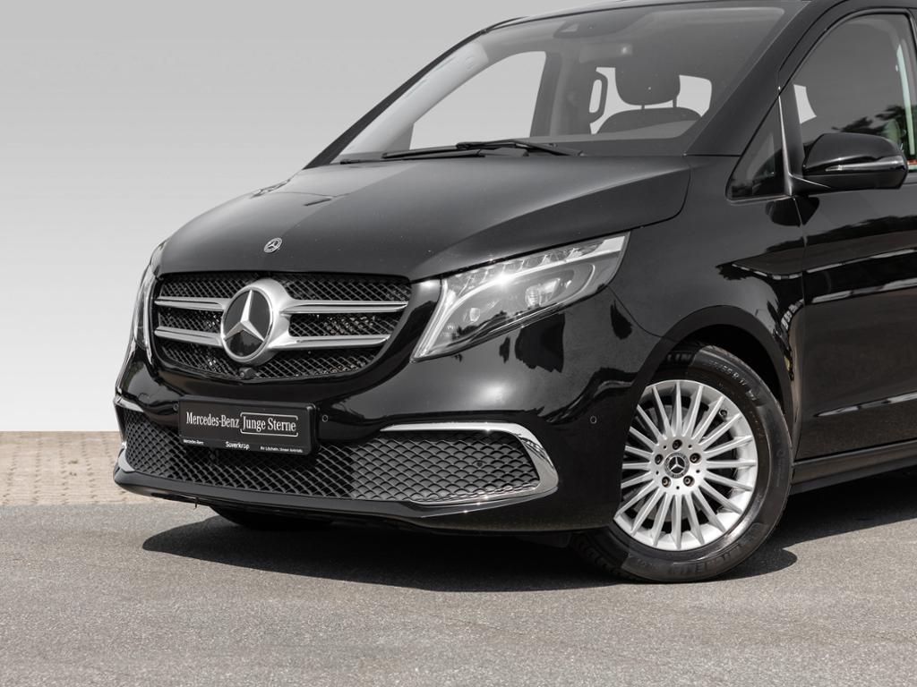 Mercedes-Benz V 300 2023 г. Чёрный, пробег 42020 км