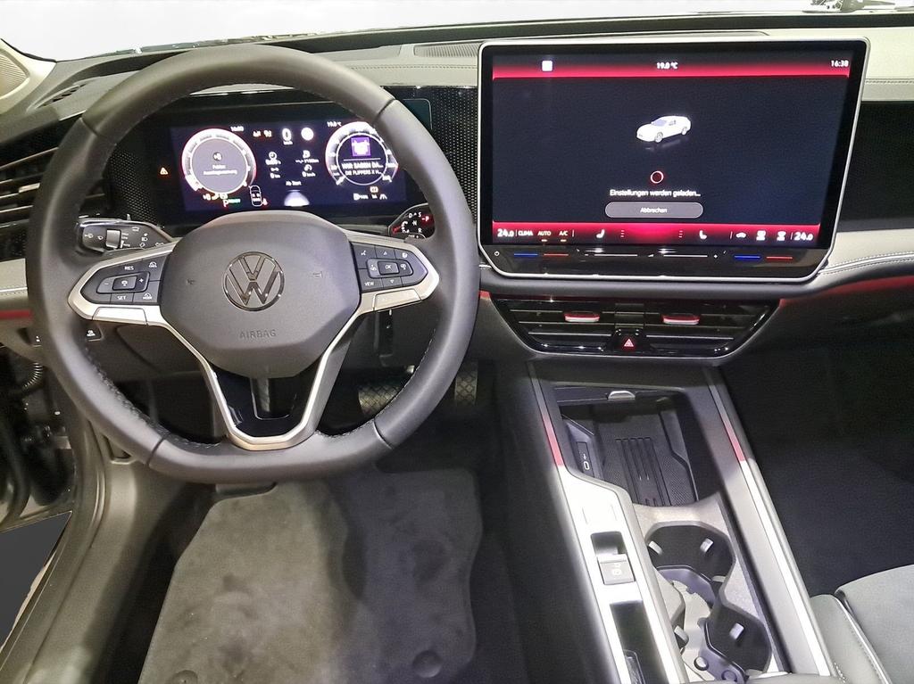 Volkswagen PASSAT VARIANT 2026 г. Серый, пробег 6000 км