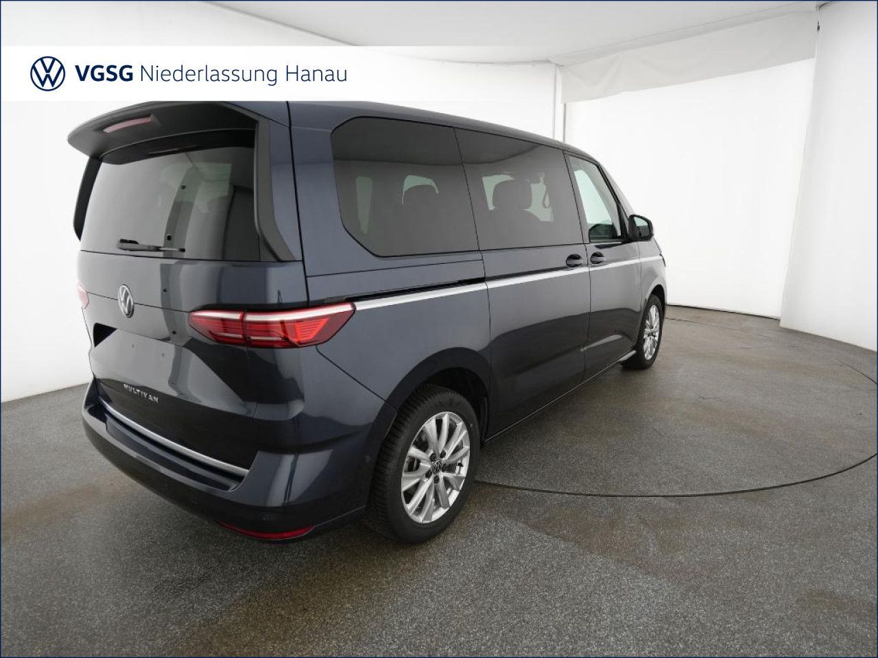 Volkswagen T7 MULTIVAN 2025 г. Синий, пробег 19511 км