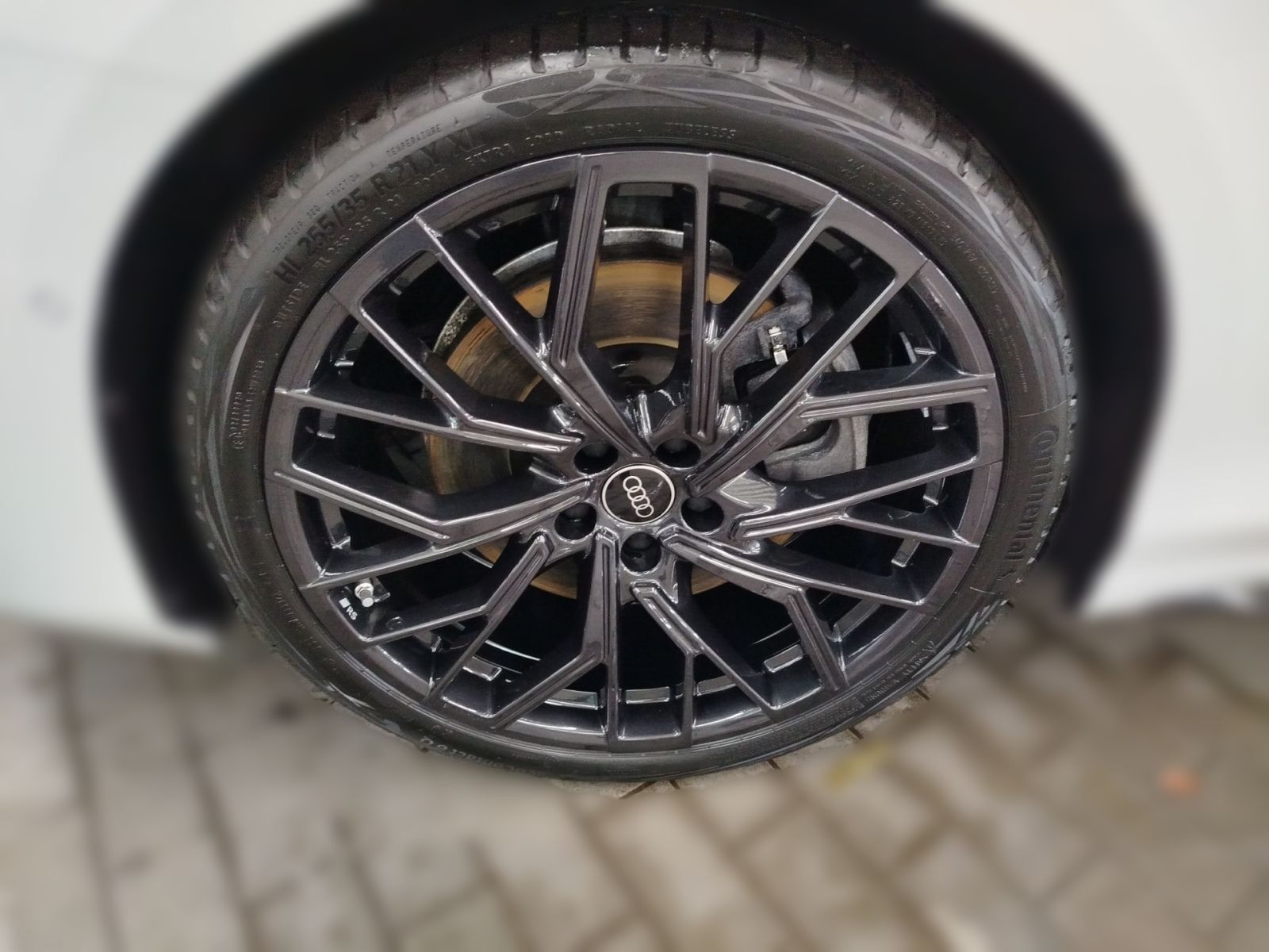Audi A6 2025 г. Белый, пробег 26960 км