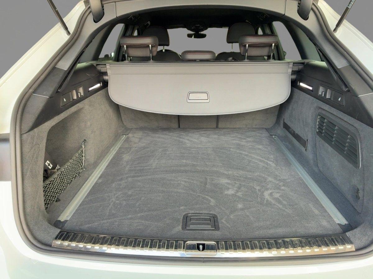 Audi S6 2024 г. Белый, пробег 44764 км