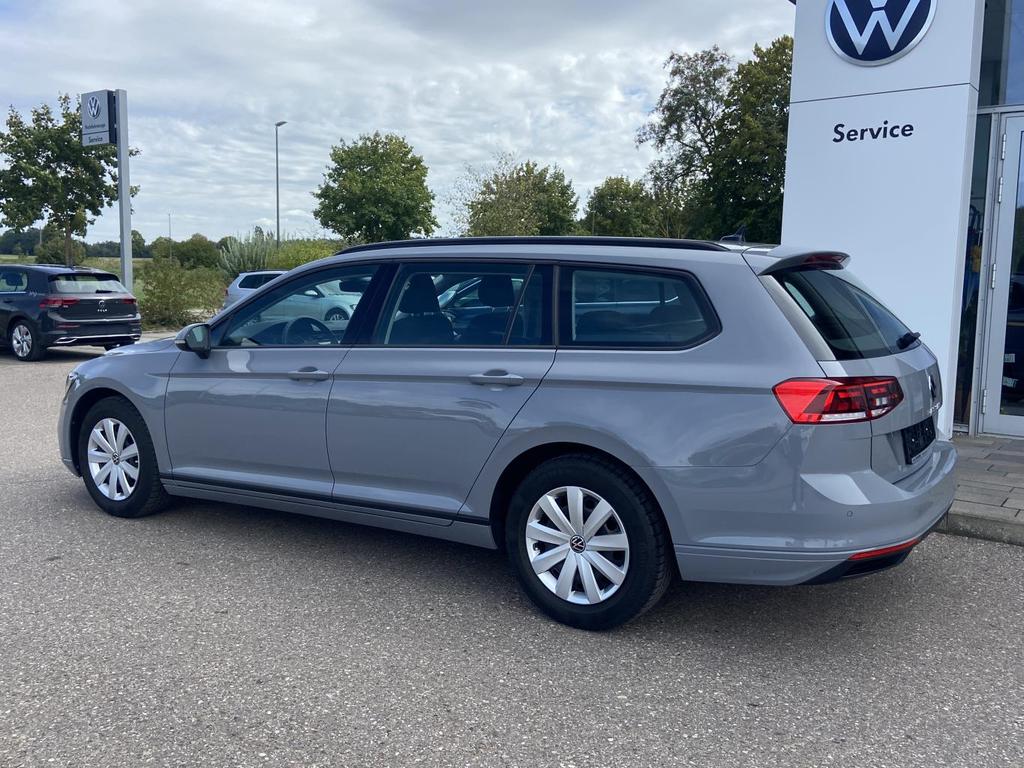 Volkswagen PASSAT VARIANT 2023 г. Серый, пробег 28538 км