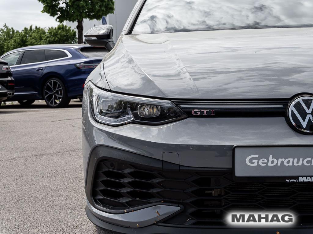 Volkswagen Golf 2023 г. Серый, пробег 47374 км
