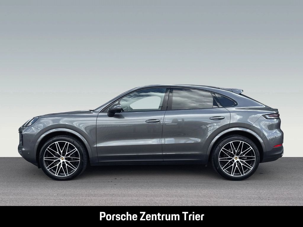 Porsche Cayenne 2023 г. Серый, пробег 39000 км