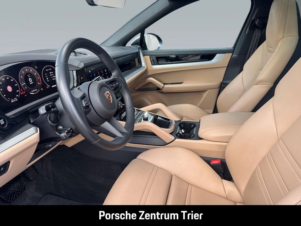 Porsche Cayenne 2023 г. Серый, пробег 39000 км