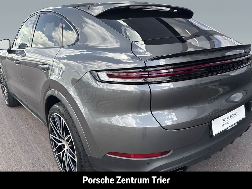 Porsche Cayenne 2023 г. Серый, пробег 39000 км