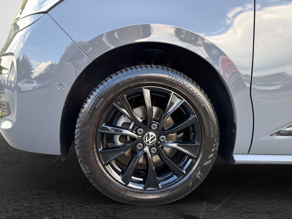 Volkswagen T7 MULTIVAN 2025 г. Серый, пробег 51100 км