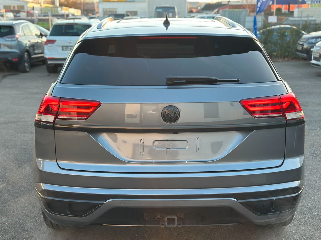 Volkswagen Touareg 2021 г. Серый, пробег 49000 км