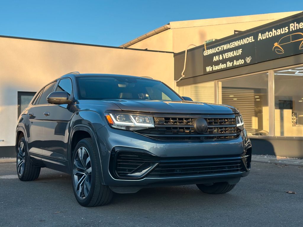 Volkswagen Touareg 2021 г. Серый, пробег 49000 км