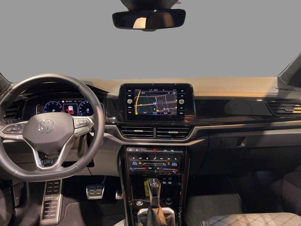 Volkswagen T-Roc 2024 г. Синий, пробег 20000 км