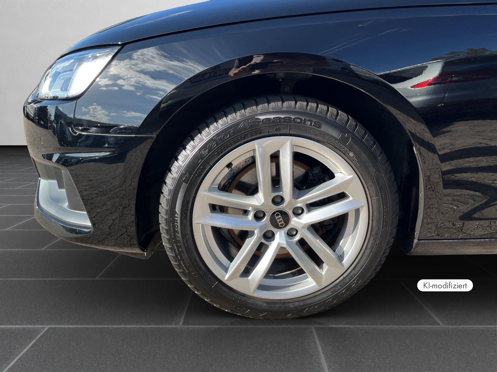 Audi A4 2023 г. Чёрный, пробег 48900 км