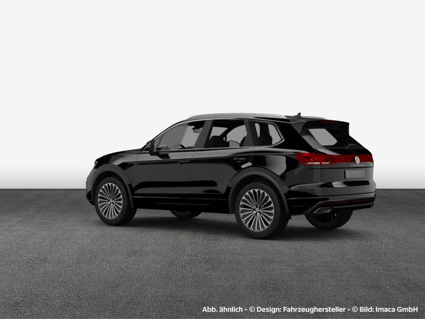 Volkswagen Touareg 2026 г. Чёрный, пробег 21450 км