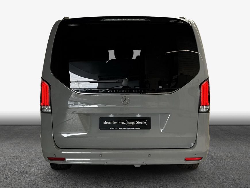 Mercedes-Benz V 300 2025 г. Серый, пробег 28556 км